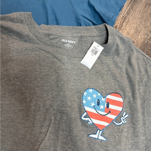 Old Navy Blue and Gray Women’s Size XXL T Shirt Bundle NWT - Picture 3 of 14